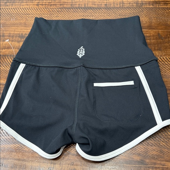 FREE PEOPLE MOVEMENT Island Time Shorts by Free People - Picture 7 of 9